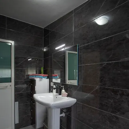 Apartment Kalaja *